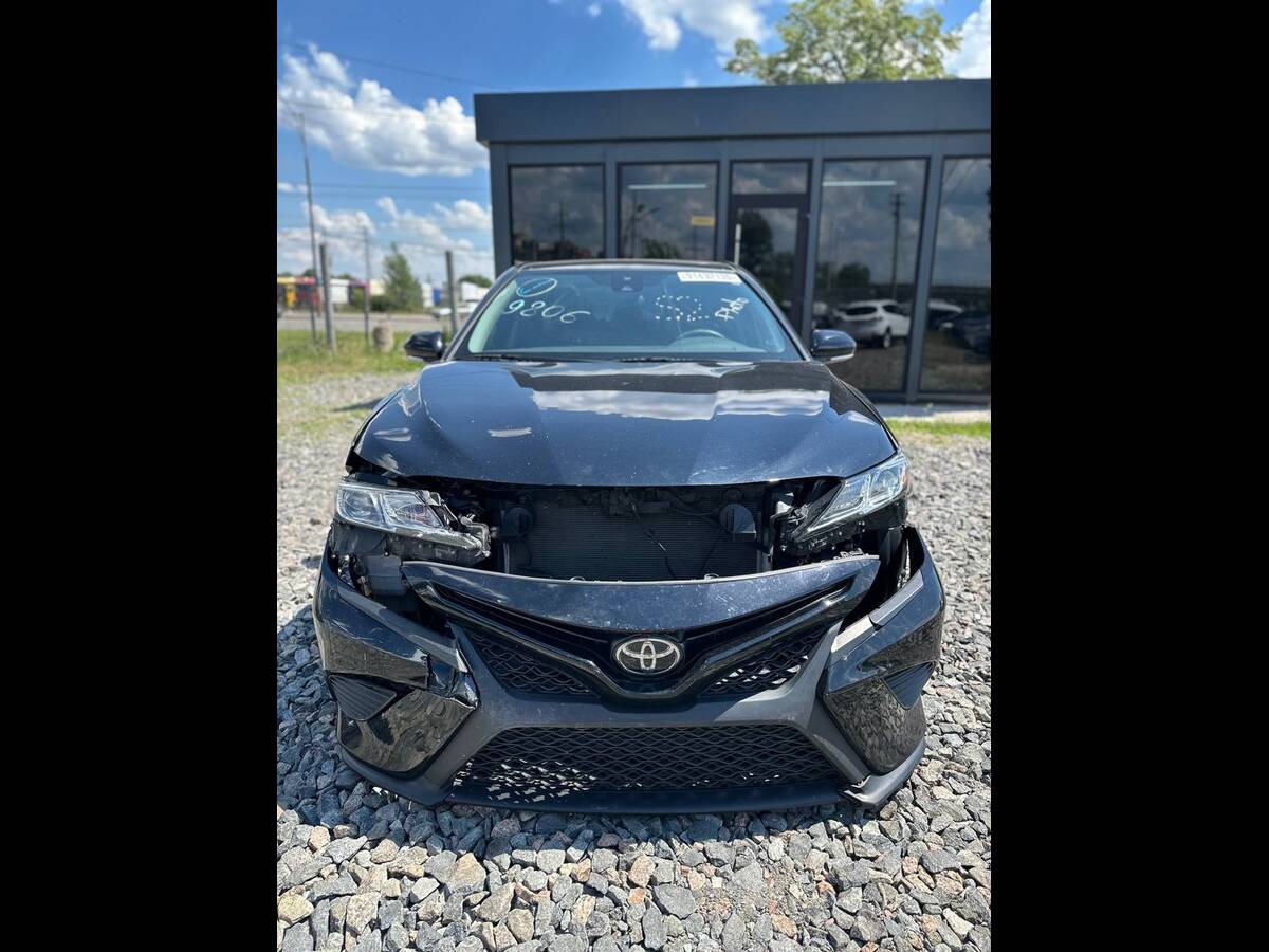 Toyota Camry 2019 (Тойота Камрі) — фото 2 з 5