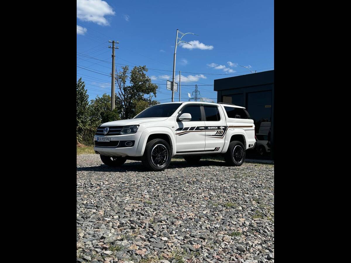 Volkswagen Amarok 2012 (Фольксваген Амарок) — фото 1 з 23