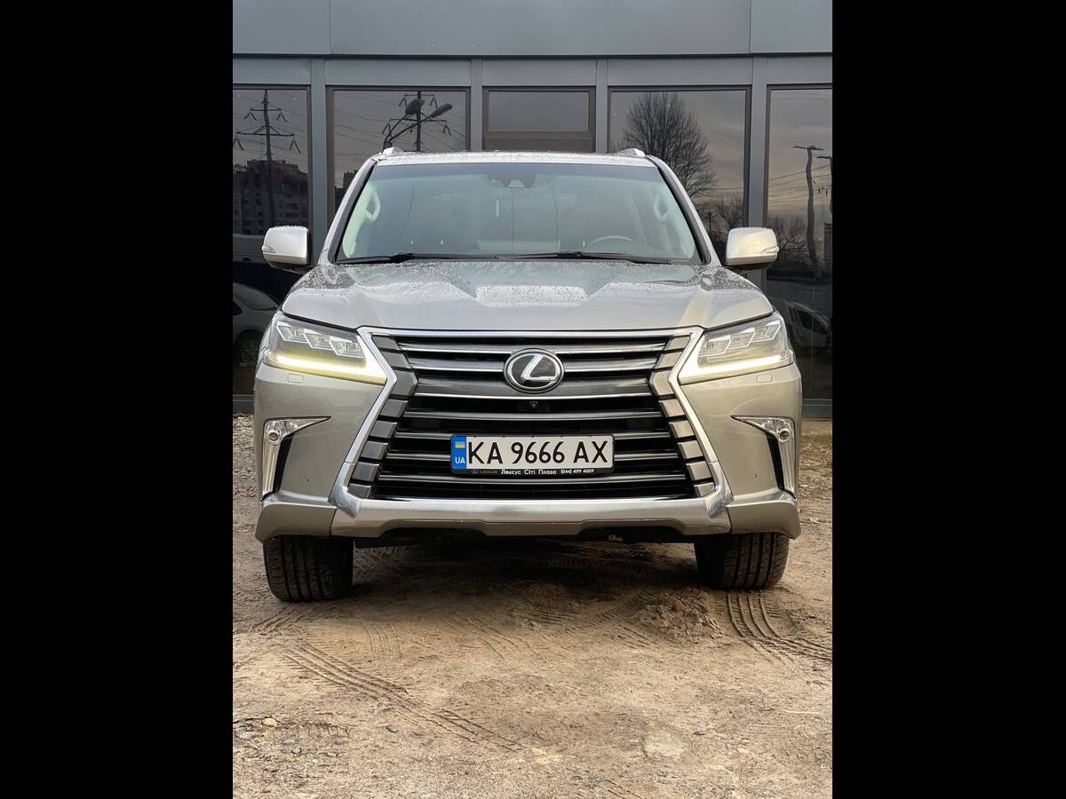 Lexus LX 2016 (Лексус LX) — фото 2 з 5