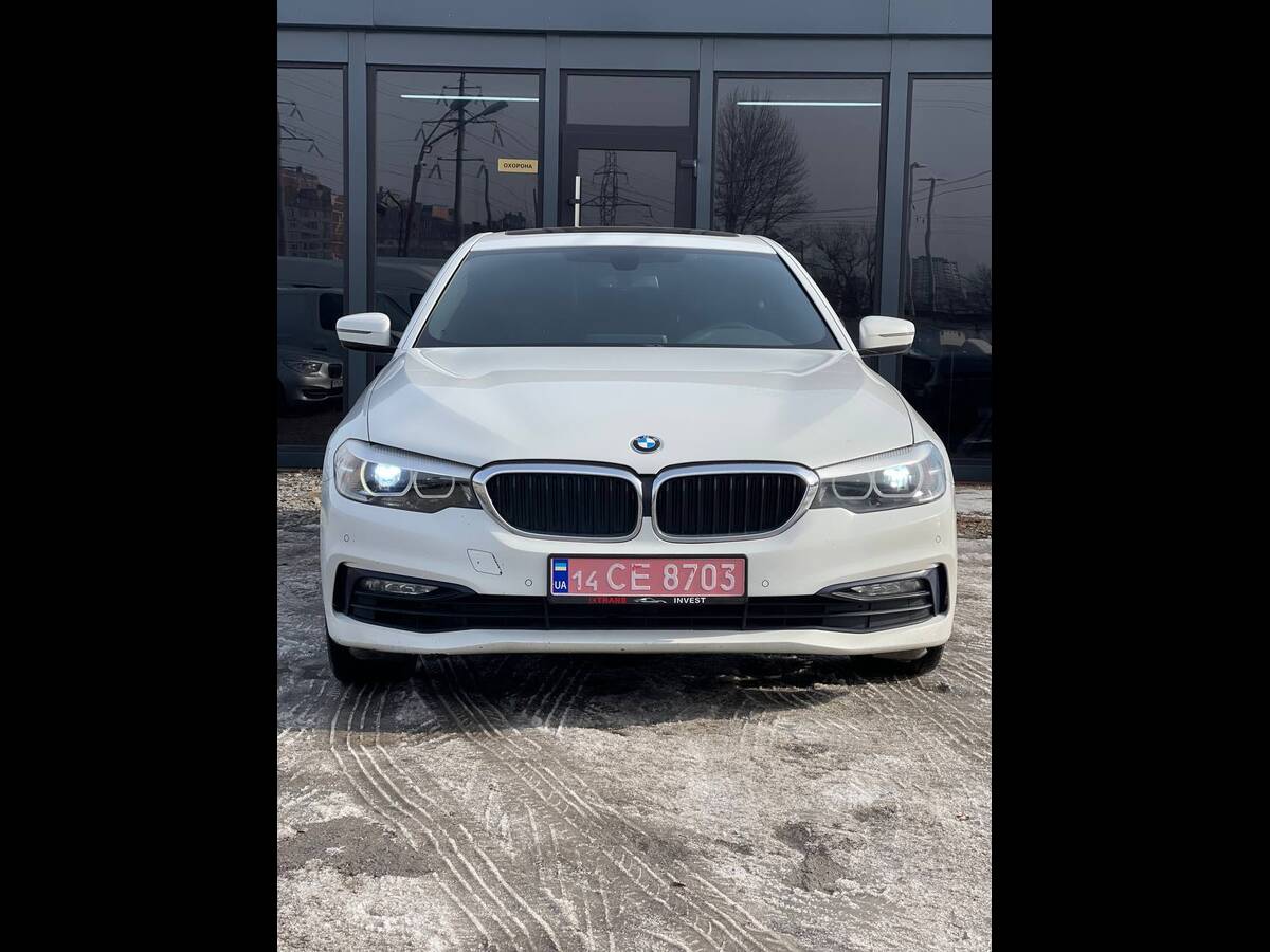 BMW 5 Series 2017 (БМВ 5 Series) — фото 2 з 5