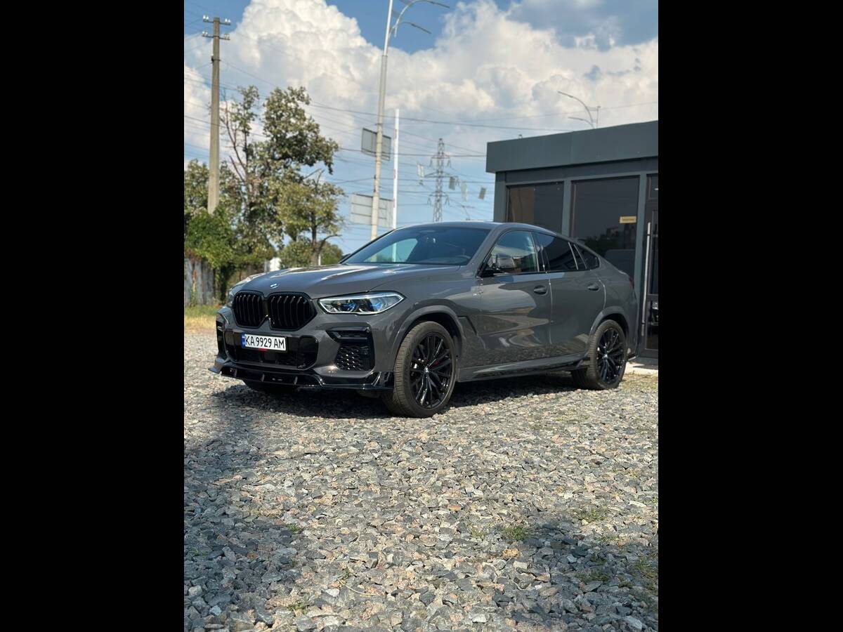 BMW X6 2022 (БМВ X6) — фото 1 з 36
