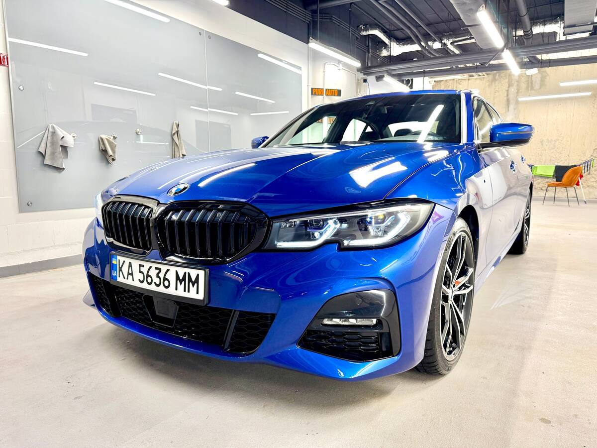 BMW 3 Series 2022 (БМВ 3 Series) — фото 2 з 5
