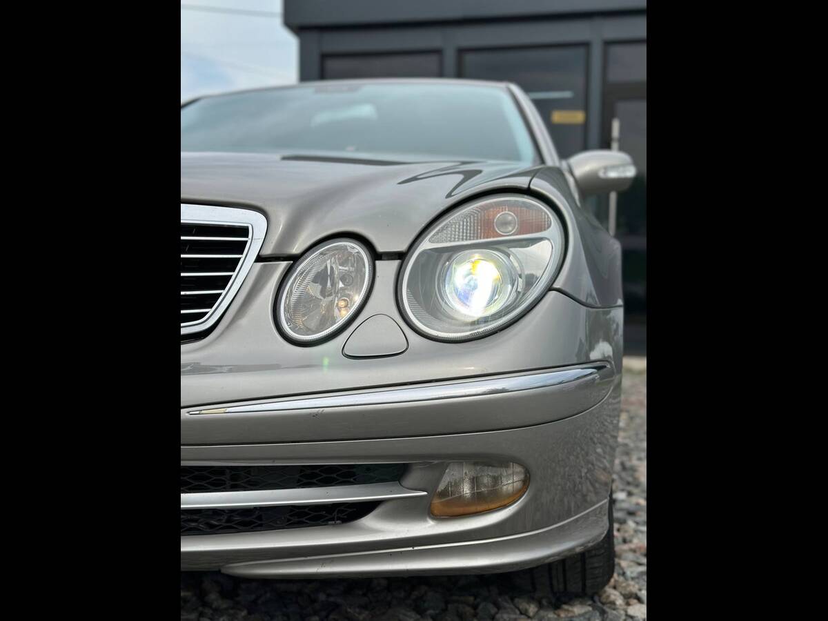 Mercedes-Benz E-Class 2004 (Мерседес-Бенц E-Клас) — фото 4 з 5