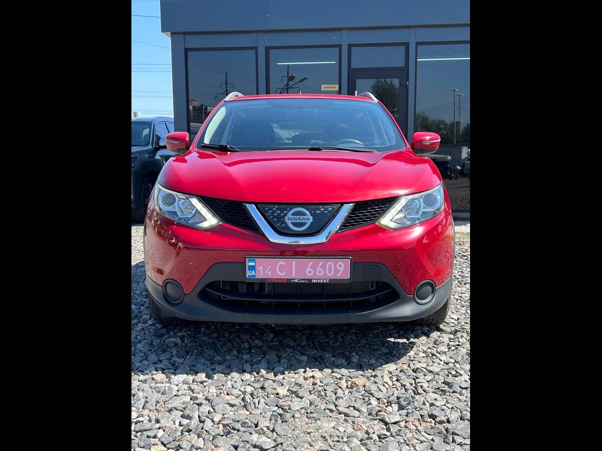 Nissan Rogue Sport 2018 (Ніссан Роуг Спорт) — фото 2 з 5